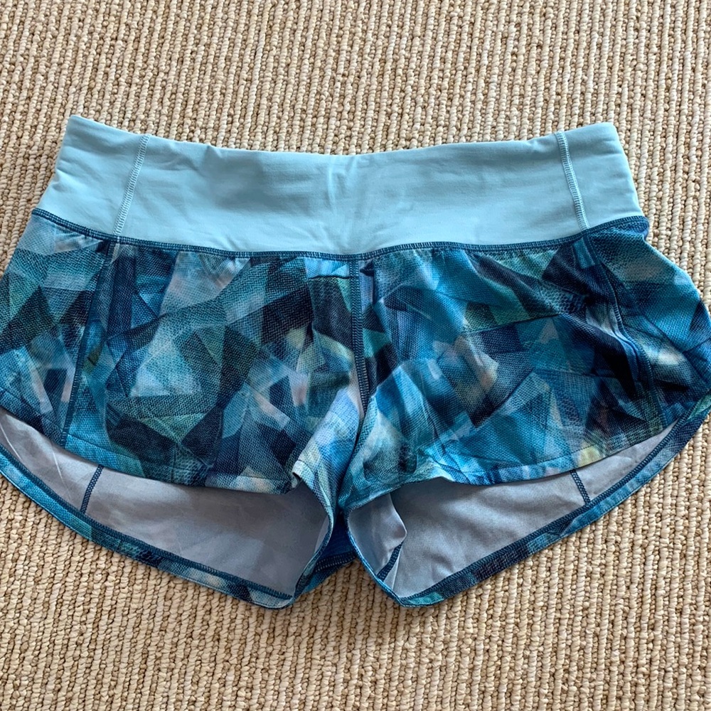 Lululemon shorts 4
